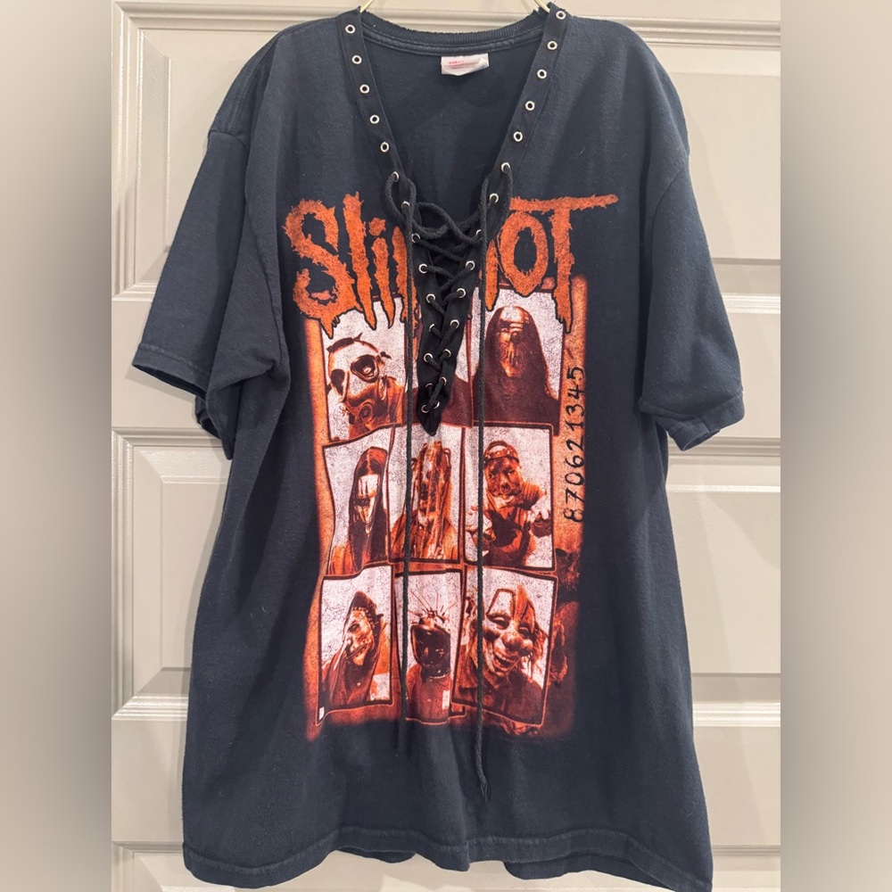 Black Slipknot Graphic Lace-Up Tee